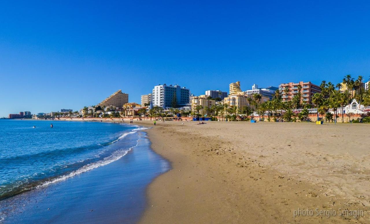 Timon II Apartamentos - A Solo 90 Metros De La Playa - Parking Gratis - Avenida De Las Palmeras Benalmádena Exterior photo