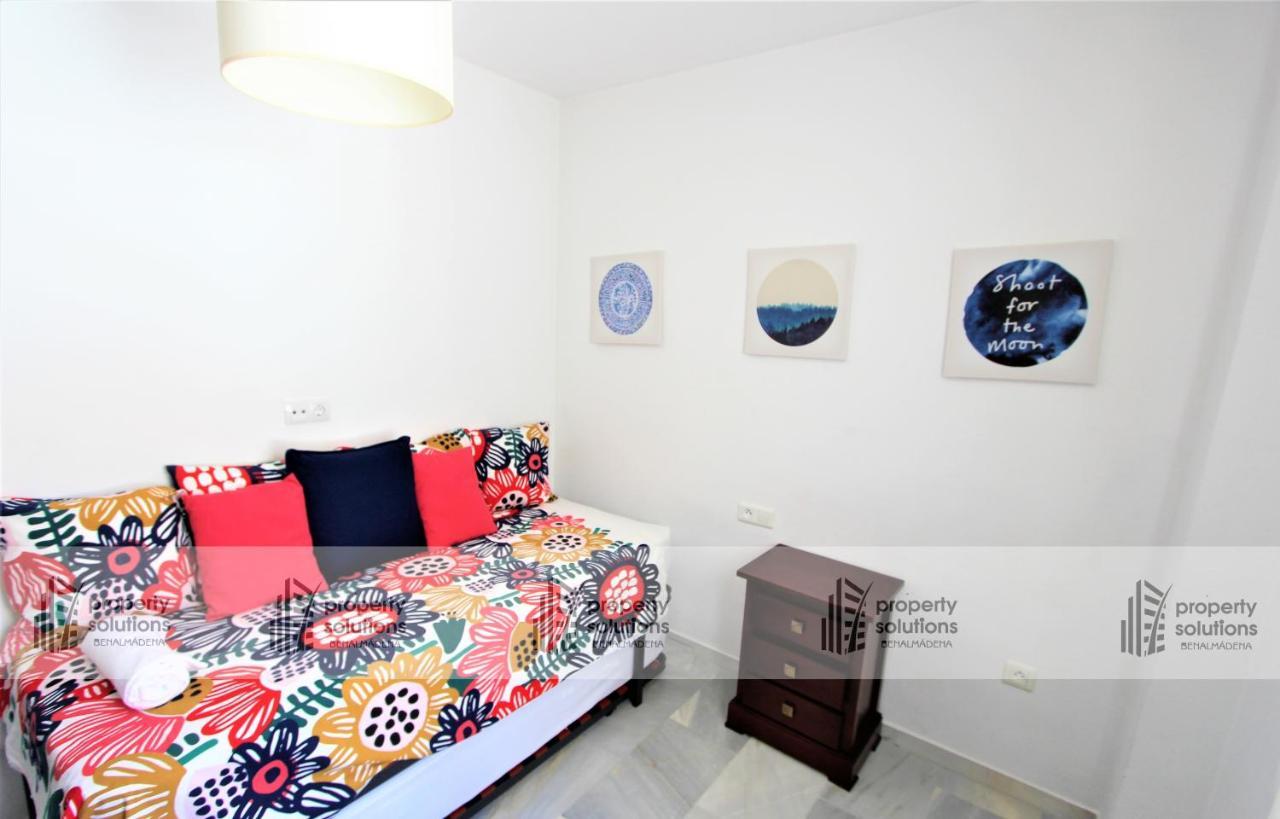Timon II Apartamentos - A Solo 90 Metros De La Playa - Parking Gratis - Avenida De Las Palmeras Benalmádena Exterior photo